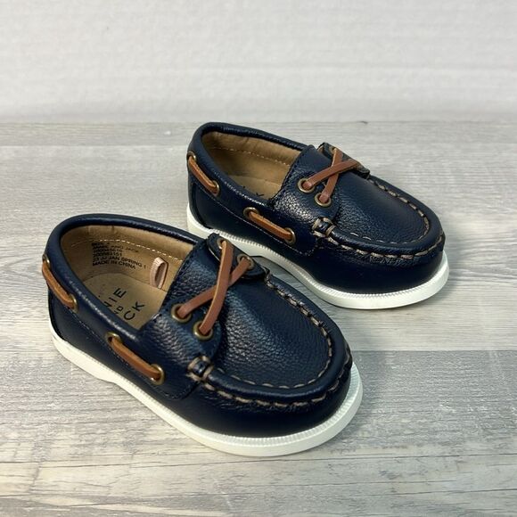Janie and Jack 100045616 Boy Leather Boat Shoe Navy Blue size 4 NWT - Picture 2 of 8